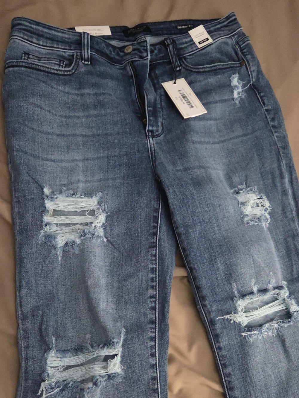 Judy Blue Ripped Skinny Jeans — Washed Blue